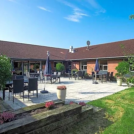 Hotel Lynggaarden Herning